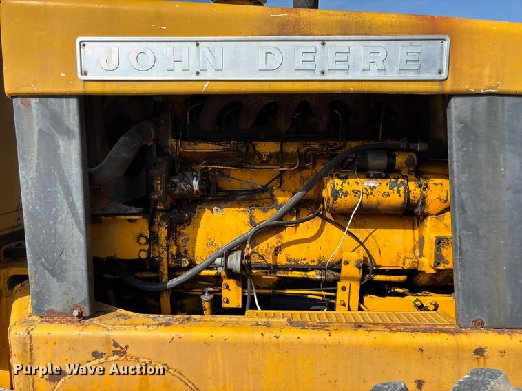 image for item FC1768 1968 John Deere 570 motor grader