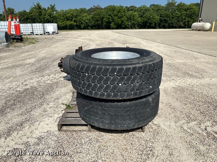 image for item FC1770 Tag axle