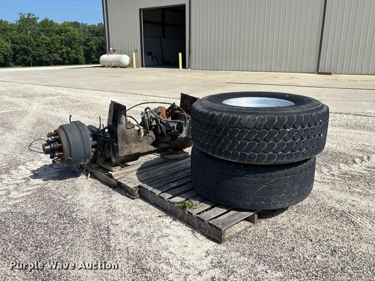 image for item FC1770 Tag axle