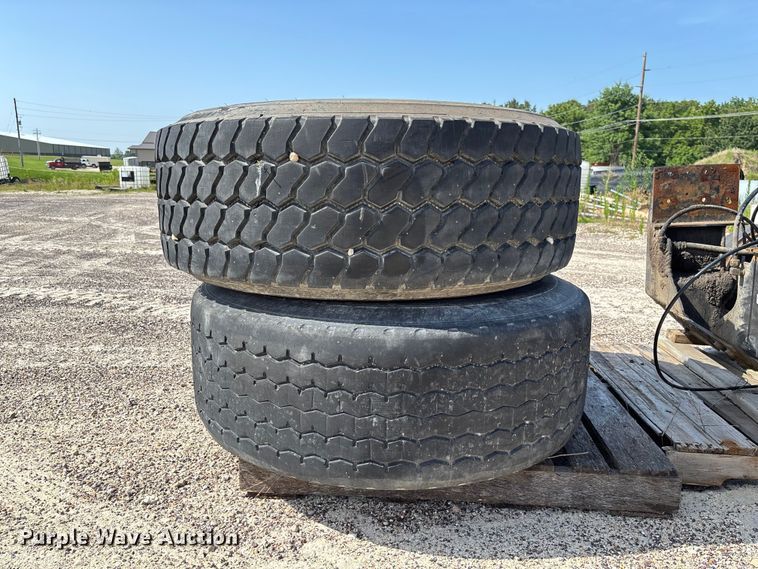 image for item FC1770 Tag axle