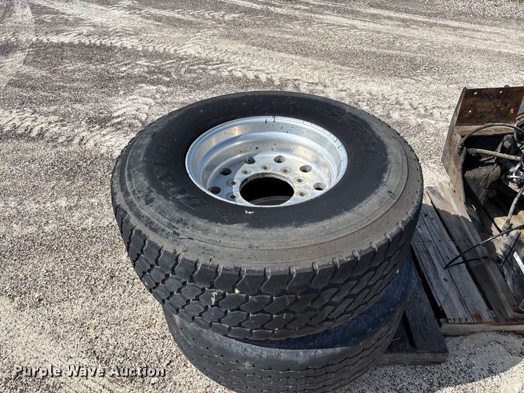 image for item FC1770 Tag axle