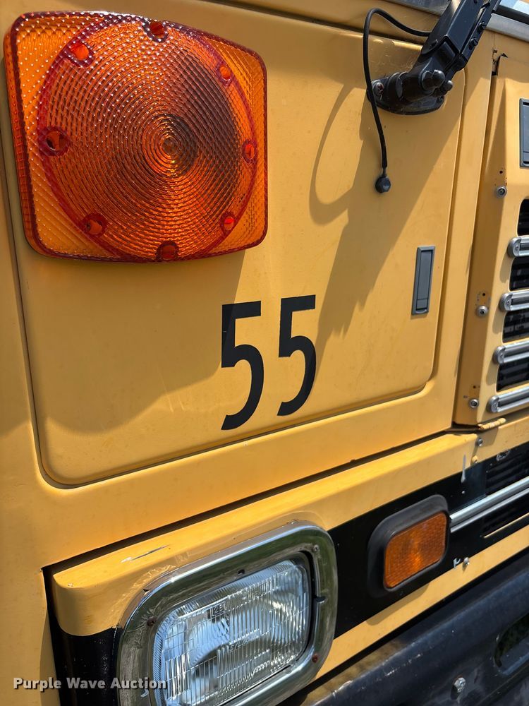 image for item FC1775 1996 Blue Bird TC2000 school bus