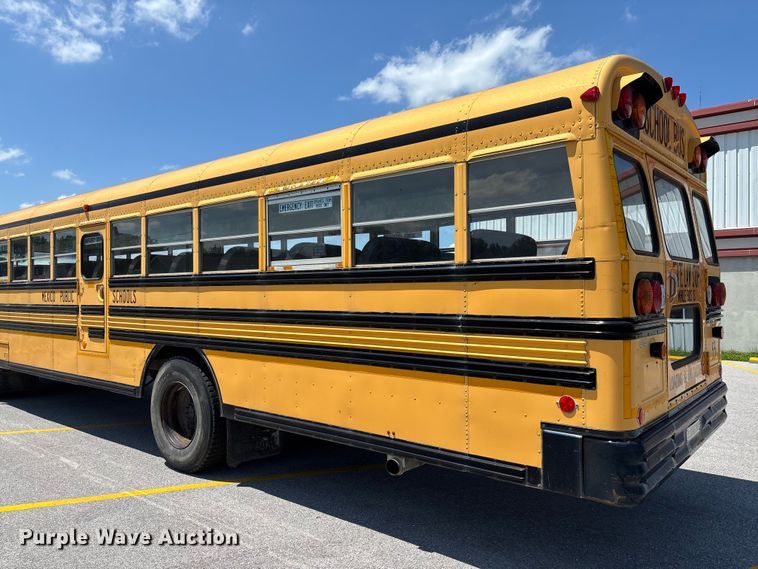 image for item FC1775 1996 Blue Bird TC2000 school bus