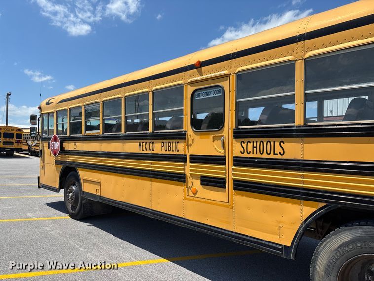 image for item FC1775 1996 Blue Bird TC2000 school bus