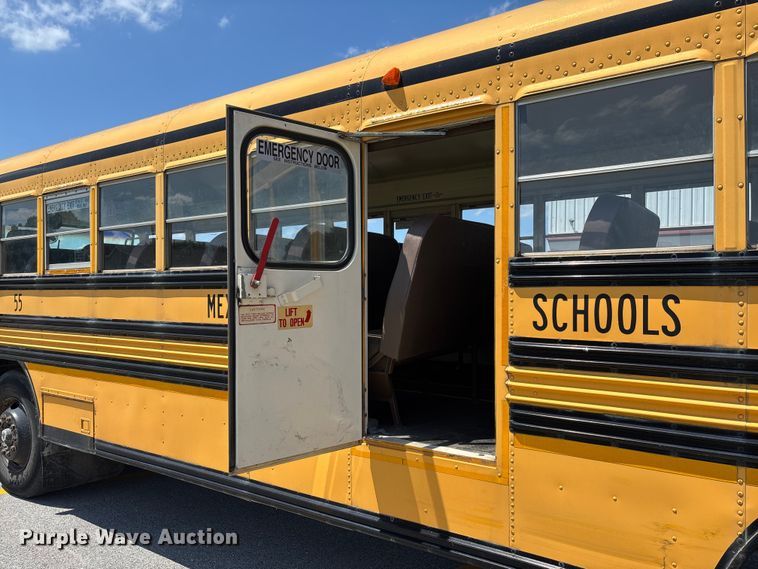 image for item FC1775 1996 Blue Bird TC2000 school bus