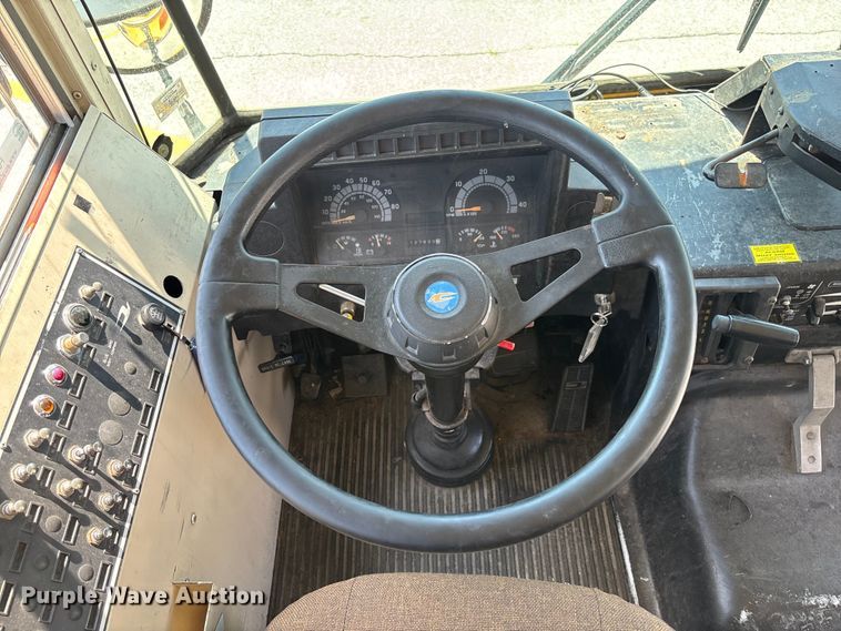 image for item FC1775 1996 Blue Bird TC2000 school bus