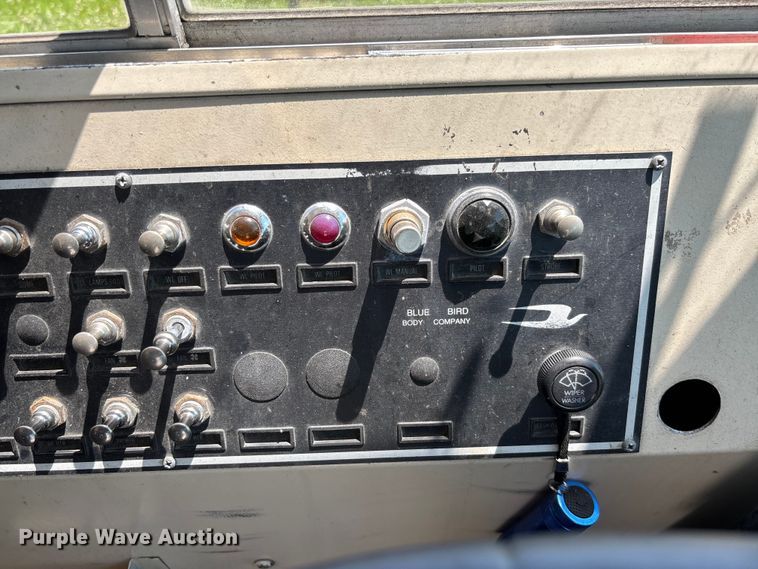 image for item FC1775 1996 Blue Bird TC2000 school bus