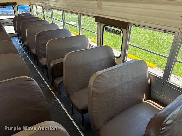 image for item FC1775 1996 Blue Bird TC2000 school bus