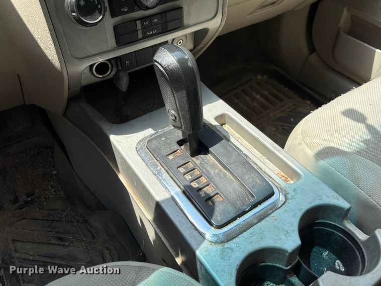 image for item FC1787 2008 Ford Escape XLT SUV