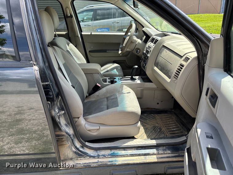 image for item FC1787 2008 Ford Escape XLT SUV