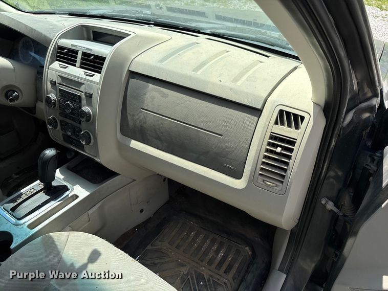image for item FC1787 2008 Ford Escape XLT SUV