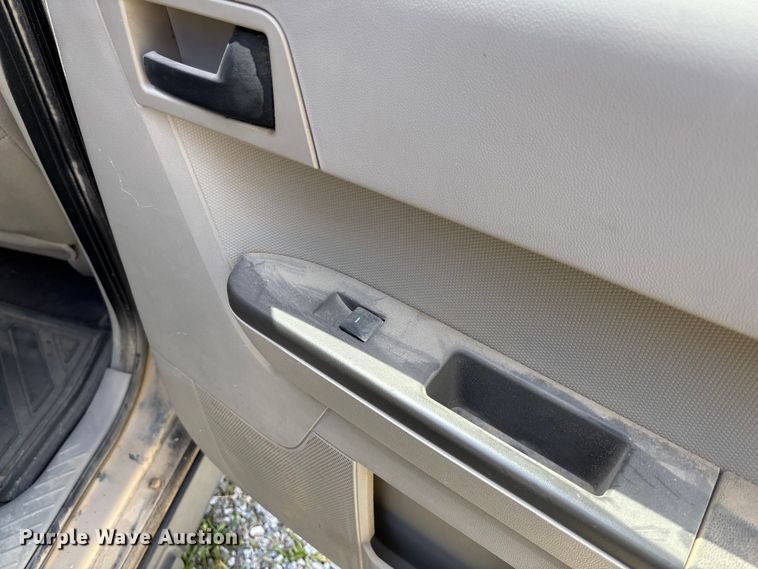 image for item FC1787 2008 Ford Escape XLT SUV