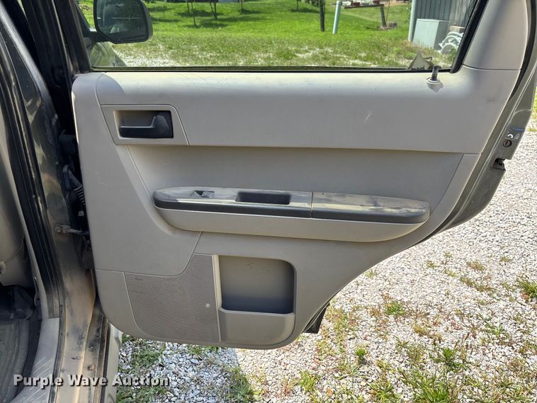 image for item FC1787 2008 Ford Escape XLT SUV