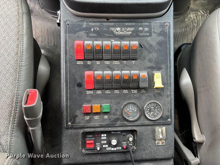 image for item FC1788 2006 GMC Savana ambulance