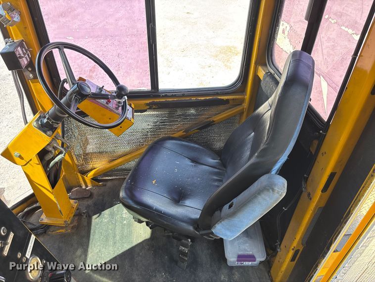 image for item FC1812 2005 Sterling Condor paint striper truck