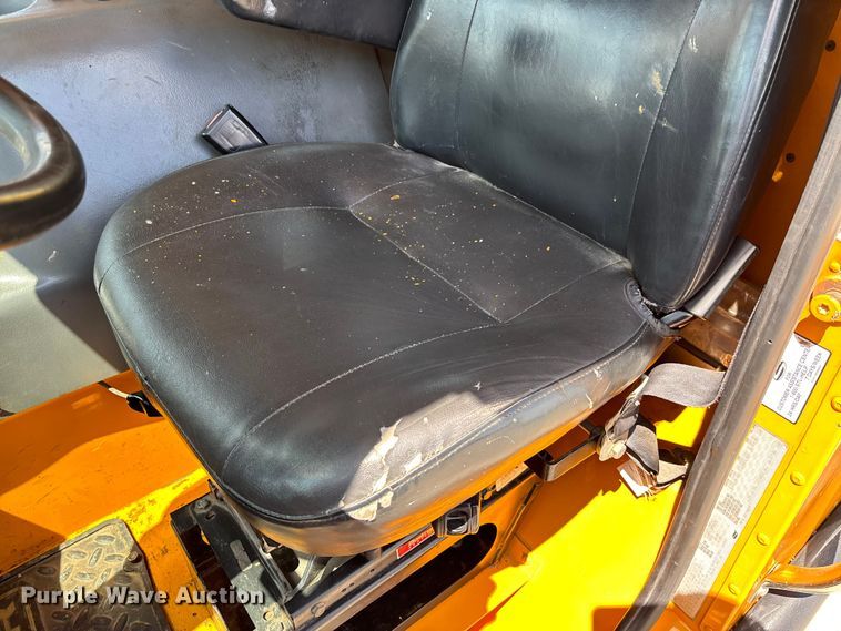 image for item FC1812 2005 Sterling Condor paint striper truck