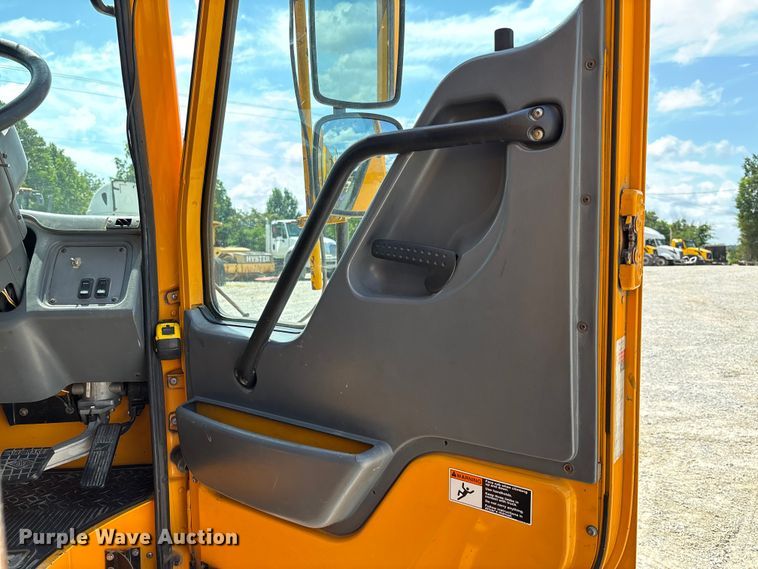 image for item FC1812 2005 Sterling Condor paint striper truck