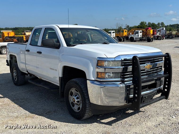 image for item FC1814 2016 Chevrolet Silverado 2500HD Ext. Cab pickup truck