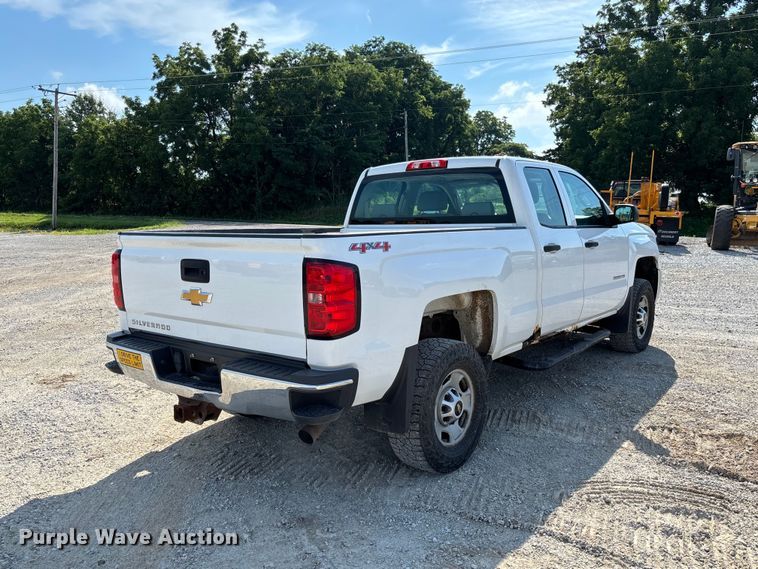 image for item FC1814 2016 Chevrolet Silverado 2500HD Ext. Cab pickup truck