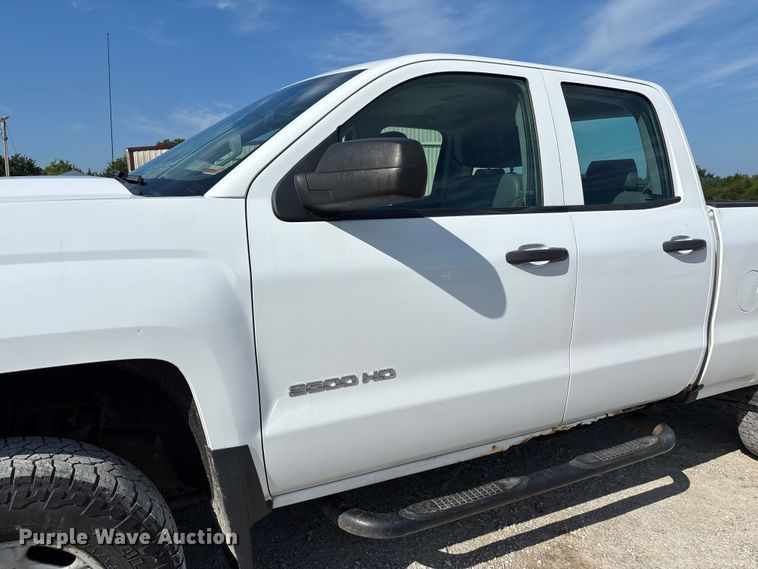 image for item FC1814 2016 Chevrolet Silverado 2500HD Ext. Cab pickup truck
