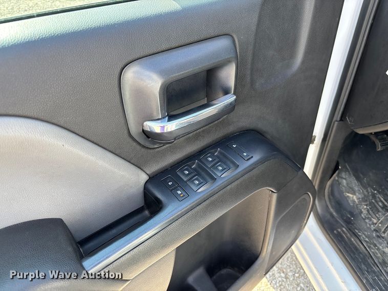 image for item FC1814 2016 Chevrolet Silverado 2500HD Ext. Cab pickup truck