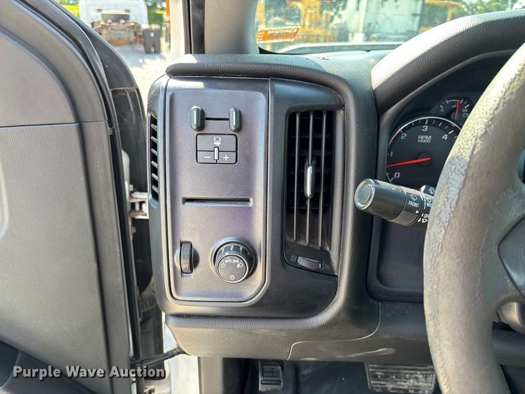 image for item FC1814 2016 Chevrolet Silverado 2500HD Ext. Cab pickup truck