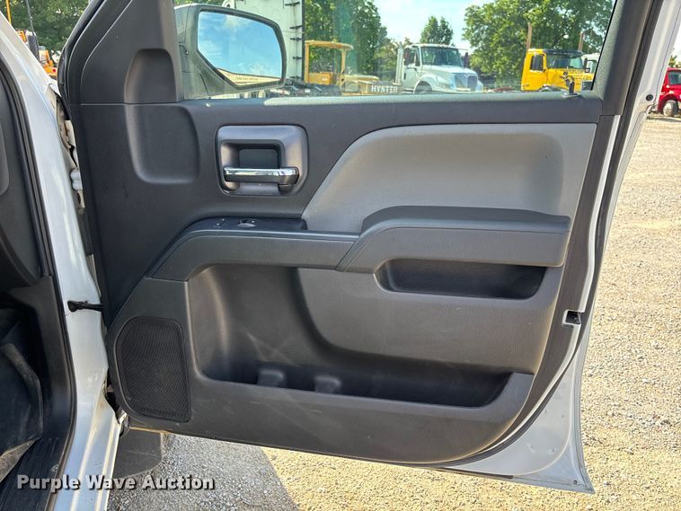image for item FC1814 2016 Chevrolet Silverado 2500HD Ext. Cab pickup truck