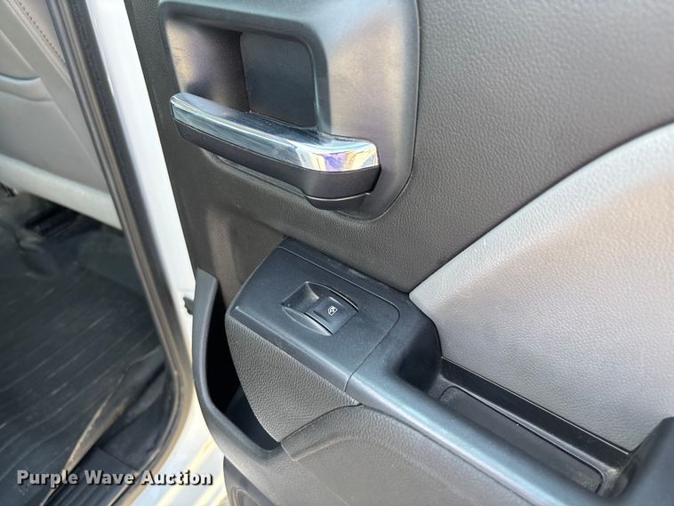 image for item FC1814 2016 Chevrolet Silverado 2500HD Ext. Cab pickup truck