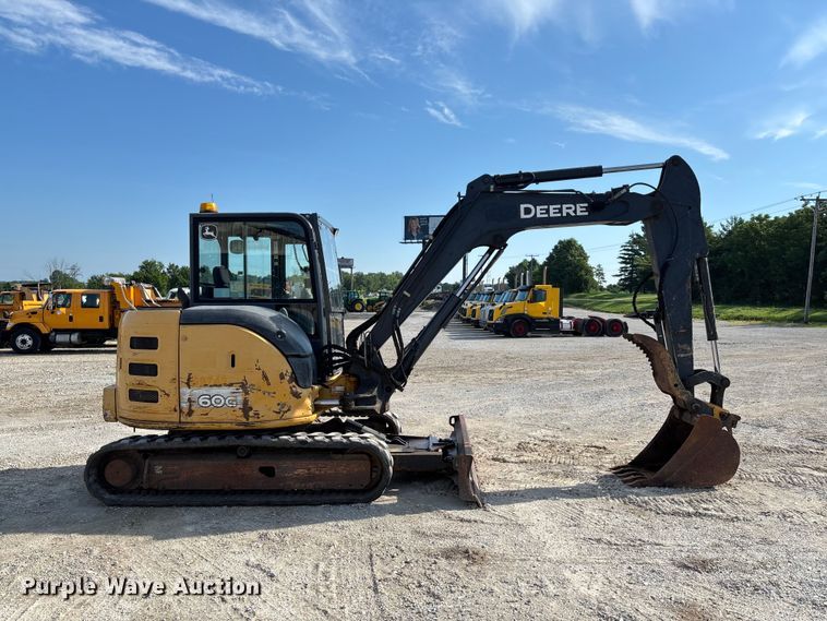 image for item FC1815 2014 John Deere 60G mini excavator