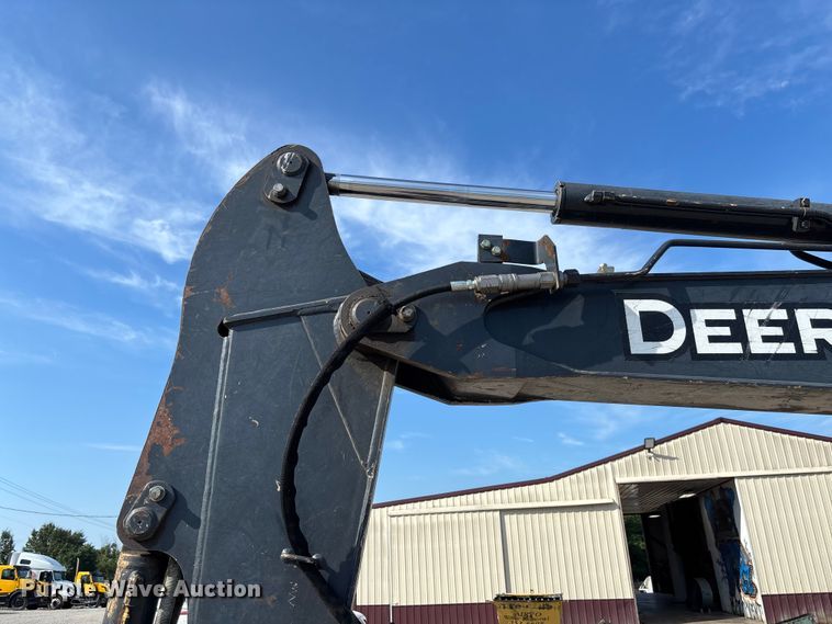 image for item FC1815 2014 John Deere 60G mini excavator