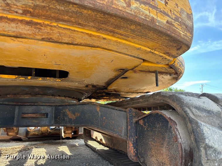 image for item FC1815 2014 John Deere 60G mini excavator