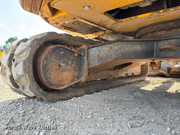 image for item FC1815 2014 John Deere 60G mini excavator