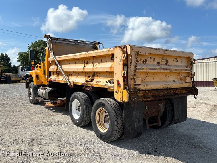 image for item FC1816 2013 International WorkStar 7500  dump truck