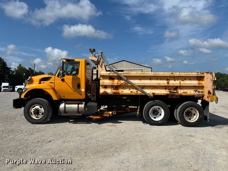 image for item FC1816 2013 International WorkStar 7500  dump truck
