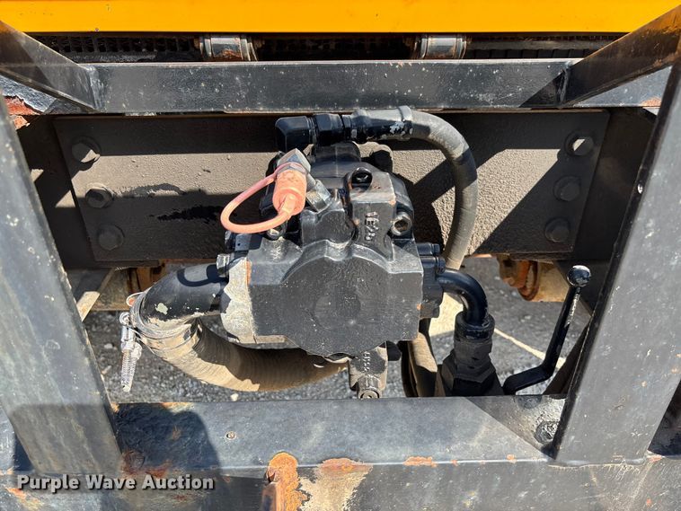 image for item FC1816 2013 International WorkStar 7500  dump truck
