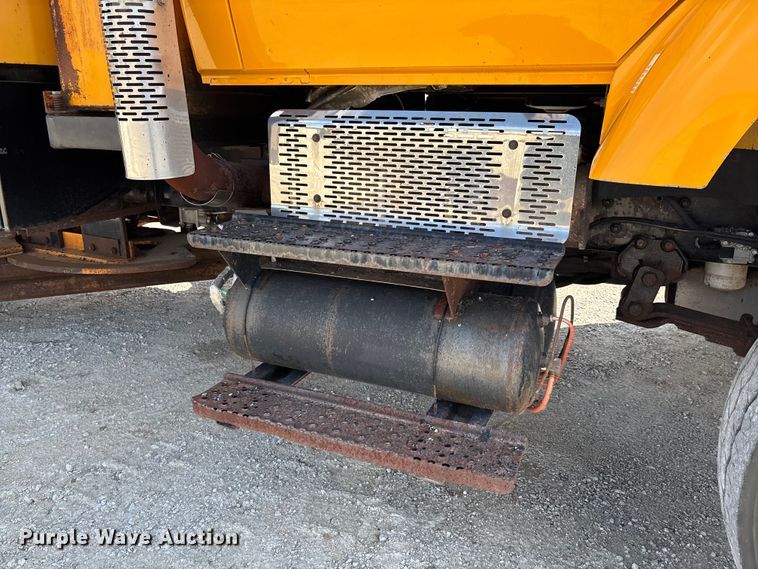 image for item FC1816 2013 International WorkStar 7500  dump truck