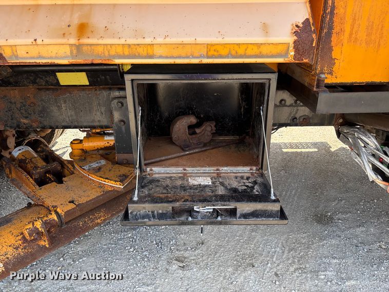 image for item FC1816 2013 International WorkStar 7500  dump truck