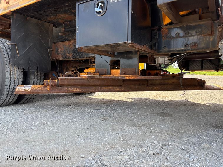 image for item FC1816 2013 International WorkStar 7500  dump truck
