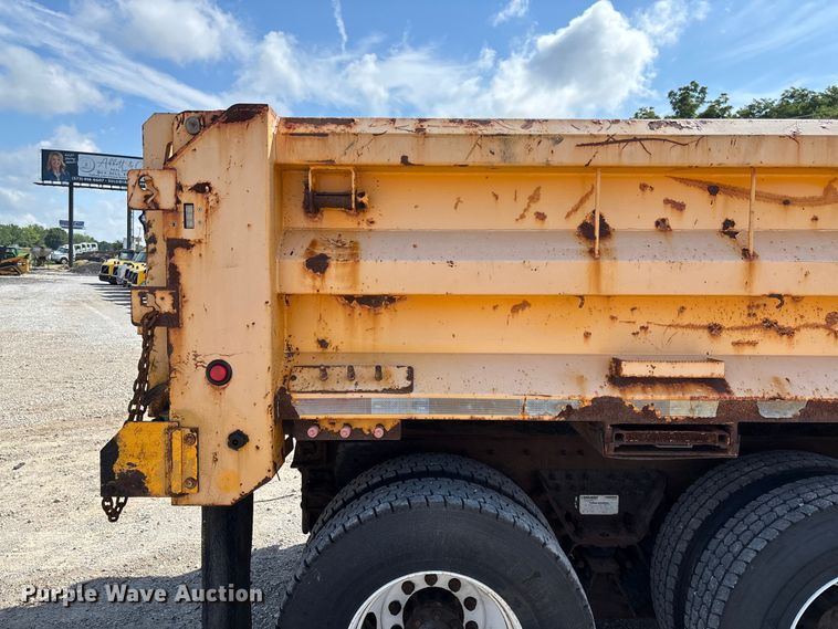image for item FC1816 2013 International WorkStar 7500  dump truck
