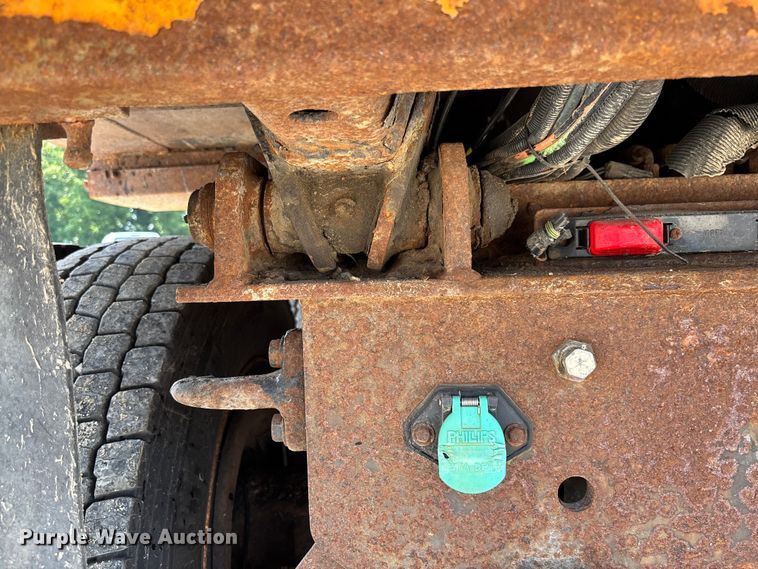 image for item FC1816 2013 International WorkStar 7500  dump truck