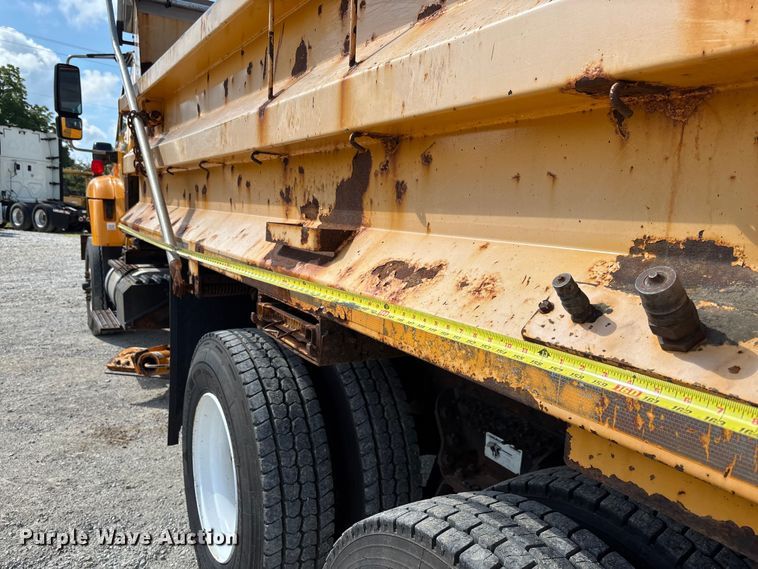 image for item FC1816 2013 International WorkStar 7500  dump truck