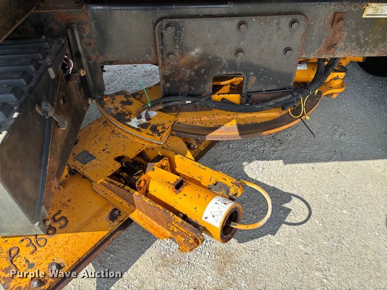 image for item FC1816 2013 International WorkStar 7500  dump truck