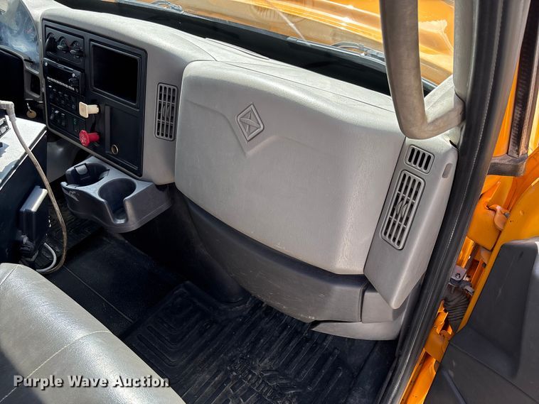 image for item FC1816 2013 International WorkStar 7500  dump truck