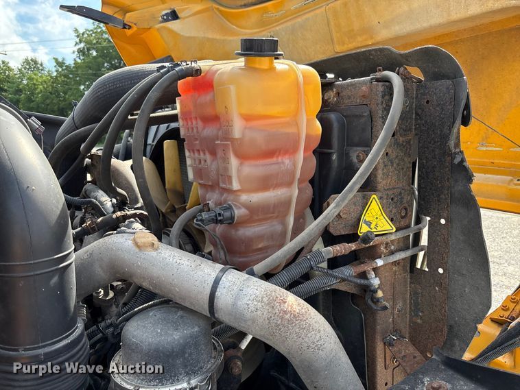 image for item FC1816 2013 International WorkStar 7500  dump truck
