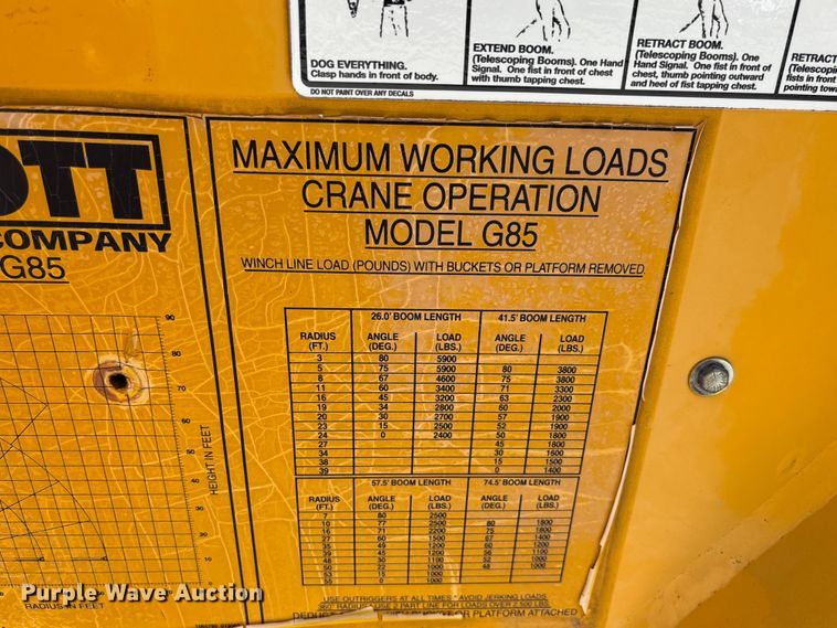 image for item FC1817 2007 International 7400 bucket truck