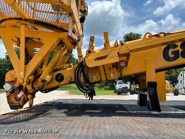 image for item FC1817 2007 International 7400 bucket truck
