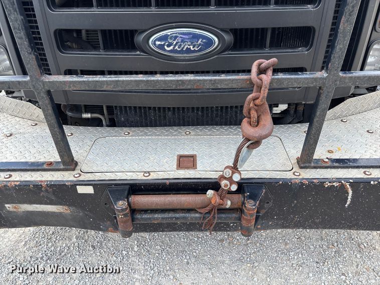image for item FC1818 2008 Ford F550 Super Duty XL truck cab and chassis