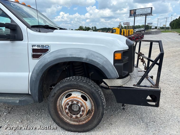 image for item FC1818 2008 Ford F550 Super Duty XL truck cab and chassis