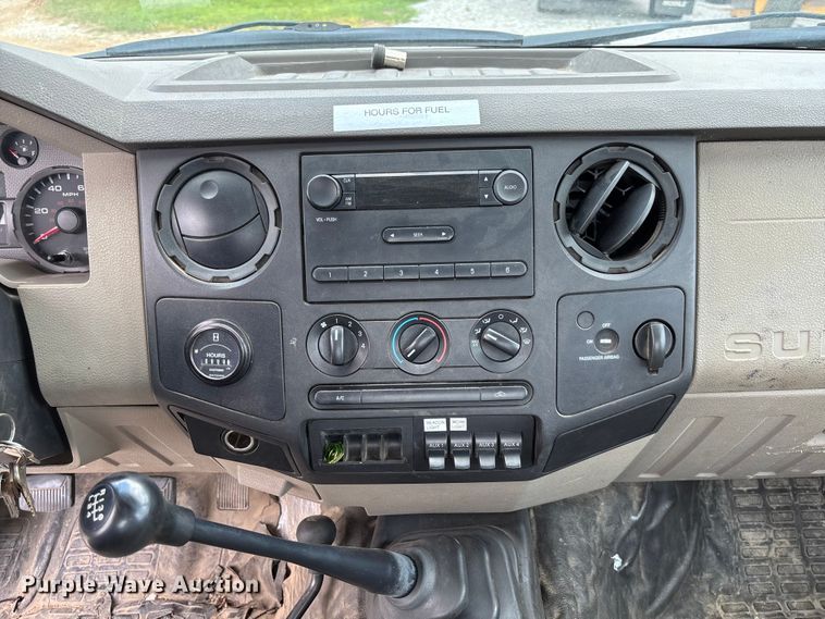 image for item FC1818 2008 Ford F550 Super Duty XL truck cab and chassis