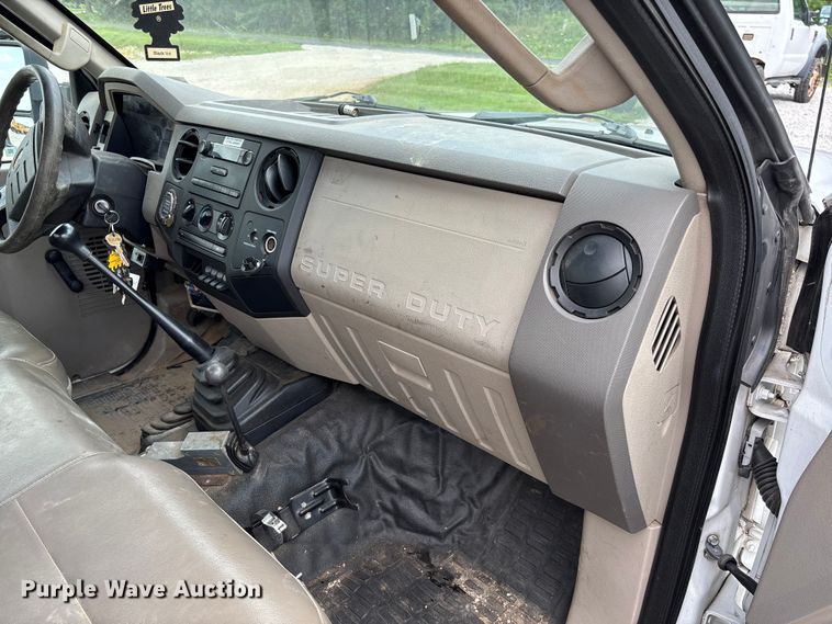 image for item FC1819 2008 Ford F450 Super Duty  flatbed truck